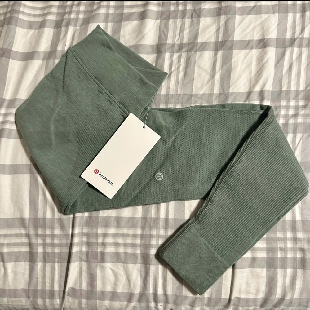 lululemon Keep The Heat Tight